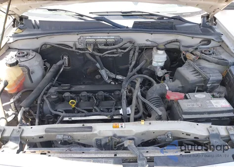 2010 Ford Escape Xlt from USA, damaged, VIN 1FMCU0D7XAKC77183